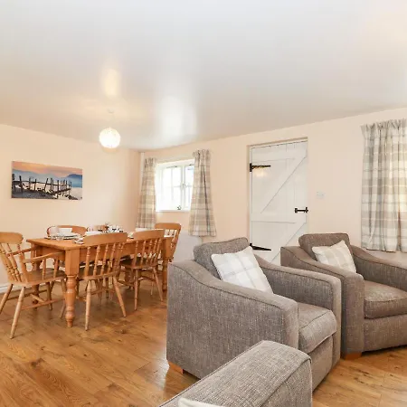 Swallows Nest Holiday home *